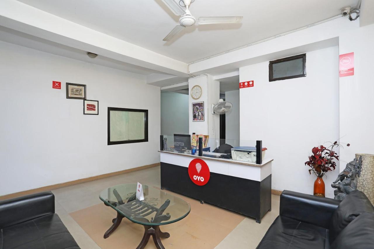 Oyo 11392 The Hotel Grand Hospitality Noida Extérieur photo
