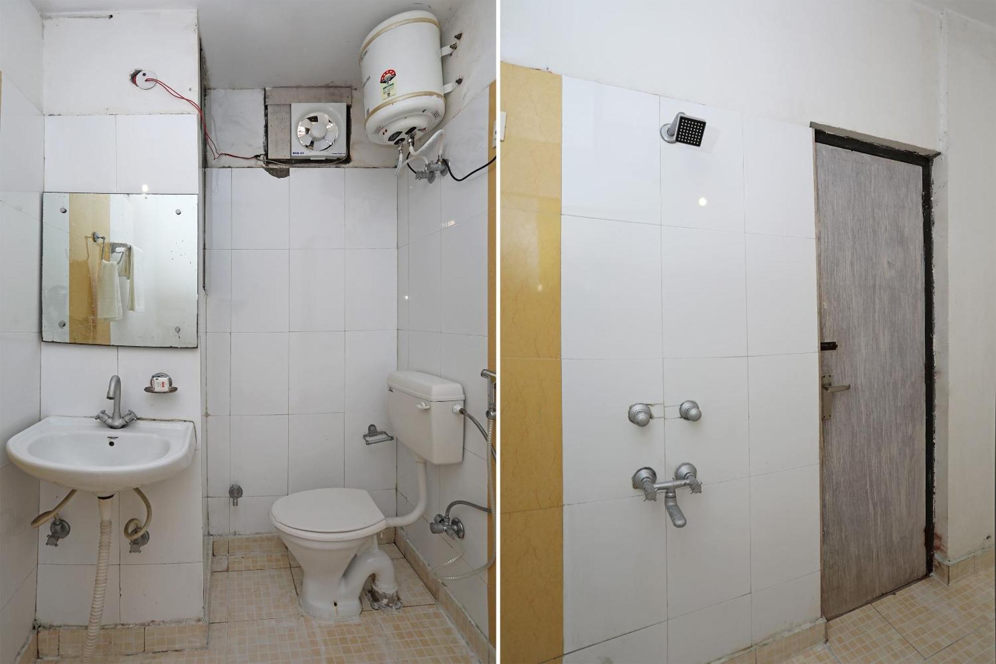 Oyo 11392 The Hotel Grand Hospitality Noida Extérieur photo
